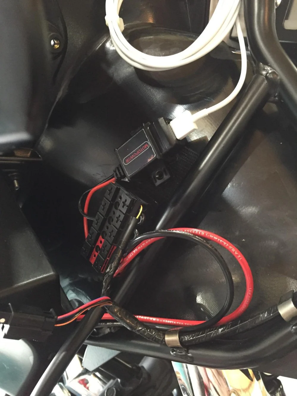 MP0609 3.1amp USB Charger Waterproof - Image 12